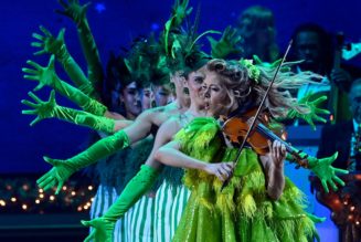 CMA's Country Christmas special highlights 'family, gathering and music'