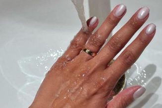 Forget the Trends—These Are the Chicest Nail Colours to Wear This Christmas