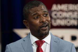 Former NFL player Jack Brewer discusses ex-Steelers star's 'white guys' slight