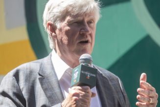 Mariners to take full control of ROOT Sports NW, clouding team’s financial outlook