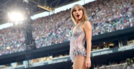 Taylor Swift passes billionaire status in music industry era of artists losing millions