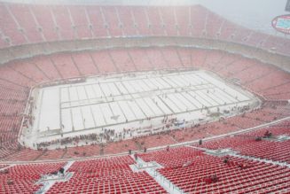 Chiefs-Dolphins brace for sub-zero temps in what could be among the coldest NFL playoff games in history