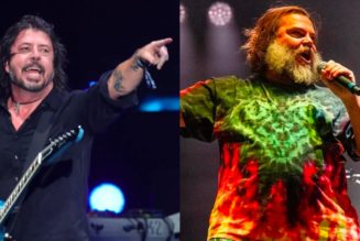 Foo Fighters joined by Jack Black for live cover of AC/DC's "Big Balls"