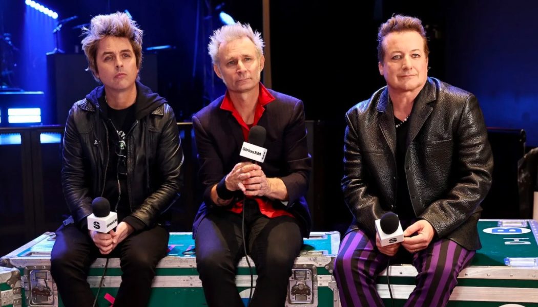 Green Day: Finding new music “via algorithms” is “just lazy”