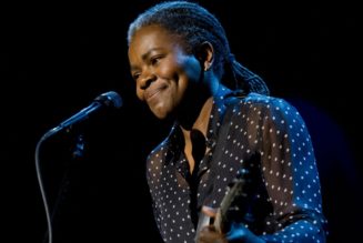 Tracy Chapman to Receive Lifetime Achievement Award at 2024 International Folk Music Awards