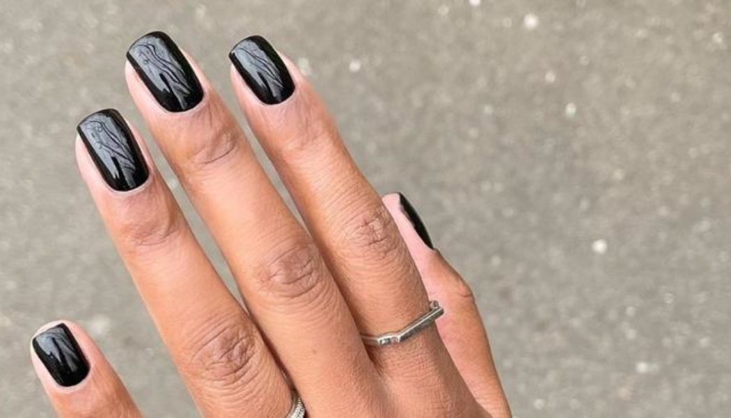 Want an Expensive-Looking Manicure? This Is the Nail Shape to Ask for Now