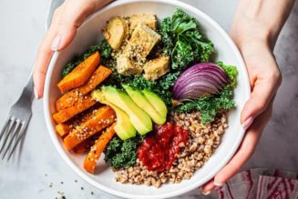 14 Superfoods To Consider Adding To Your Diet, According To Experts 