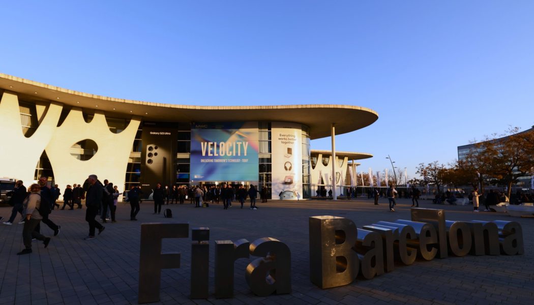 The future of phones depends on the future of apps