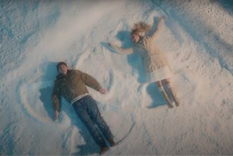 Ariana Grande channels Eternal Sunshine of the Spotless Mind in new music video