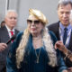 Joni Mitchell’s music returns to Spotify two years after protest against Joe Rogan - Washington Examiner