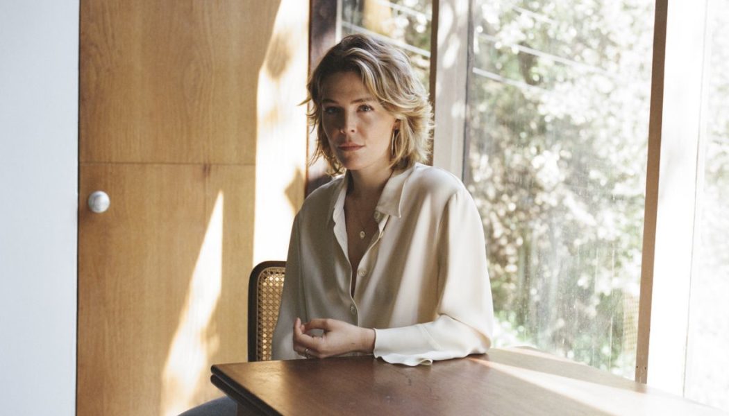 Maggie Rogers adds arena shows to "Don't Forget Me Tour" with reduced price box office tickets