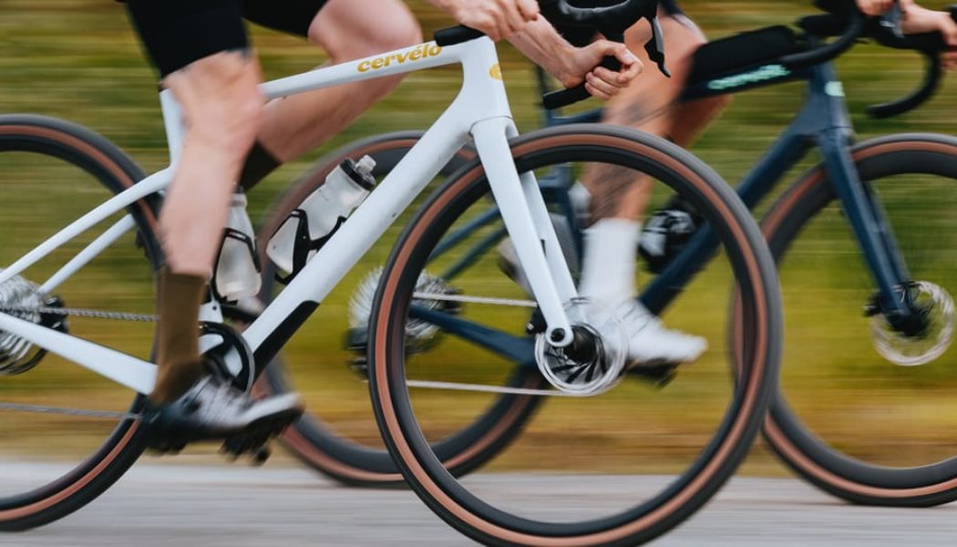 Cervélo’s Revamped Áspero Gravel Bike Arrives With a Slimmer, Aerodynamic Silhouette