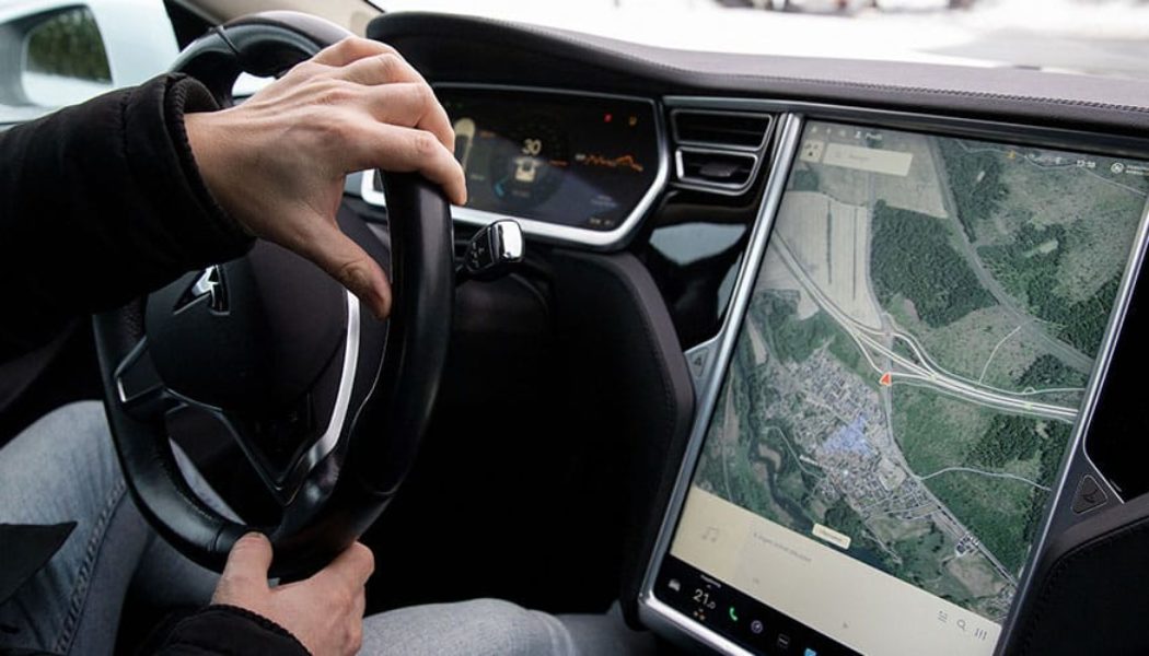 Investigation Reveals Tesla Autopilot Linked to Hundreds of Crashes