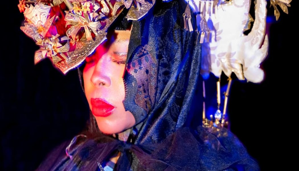 Erykah Badu Loves Being Awake at Sunrise