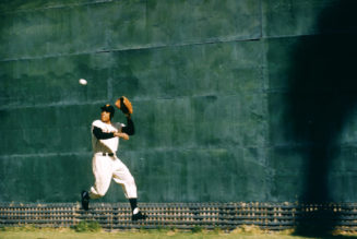 Giants legend Willie Mays dies at 93