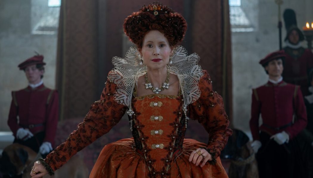 Minnie Driver on The Serpent Queen, New Music, and Coldplay's "Sparks": Podcast