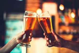 Wine and Bottle Sports Bar: Roselyn Square Mall Redhill Road