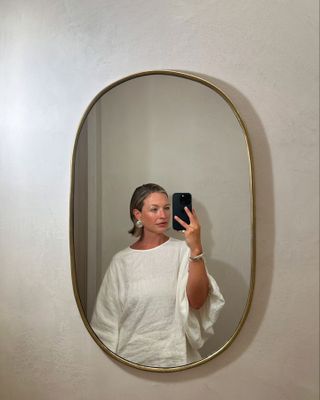 Alexis Foreman with laser cut bob