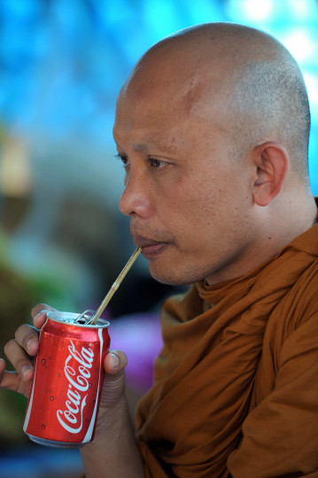 Mönche dürfen keinen Alkohol trinken