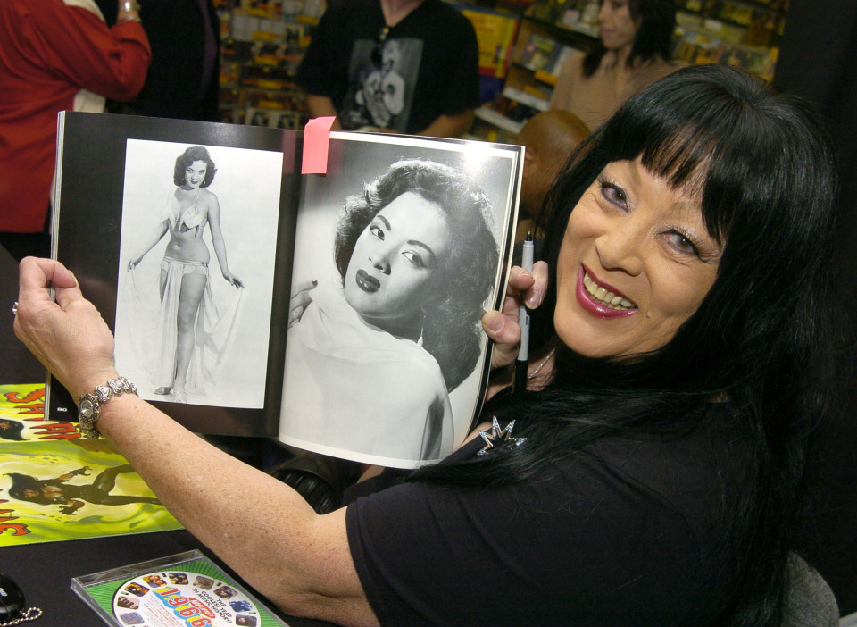 Tura Satana