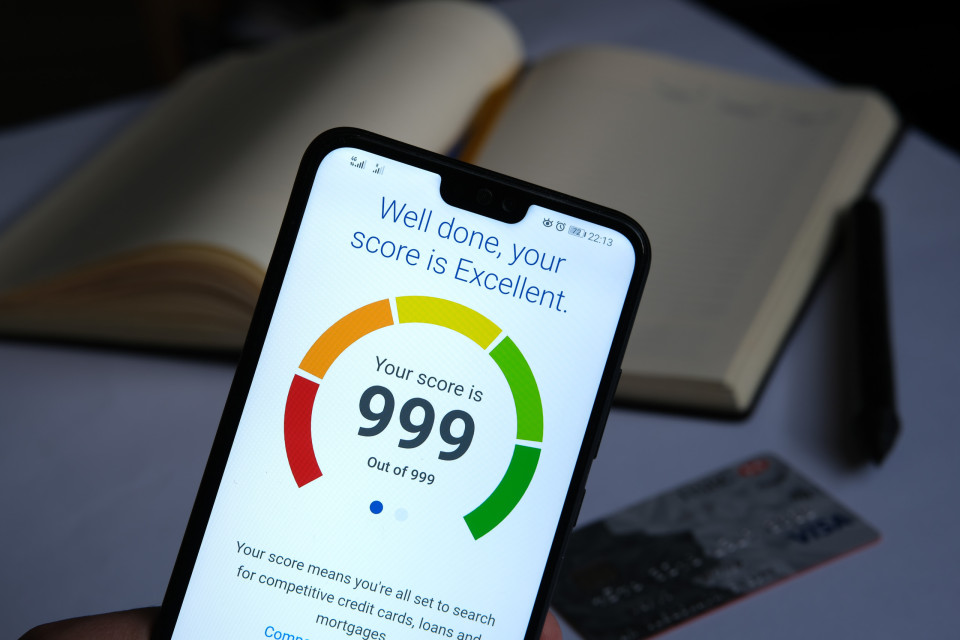 Prüfen Sie Ihre Kreditauskunft