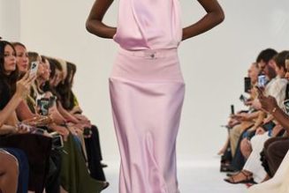 Say Hello to Powder Pink, Burgundy's More Romantic Cousin