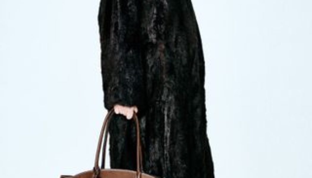 I Would Never Have Bought an H&M Bag Before This Year—This £38 Tote Went Straight In My Basket