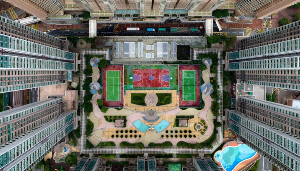 Austin Bell Captures Hong Kong's Beauty Through Its Basketball Courts in 'Shooting Hoops'