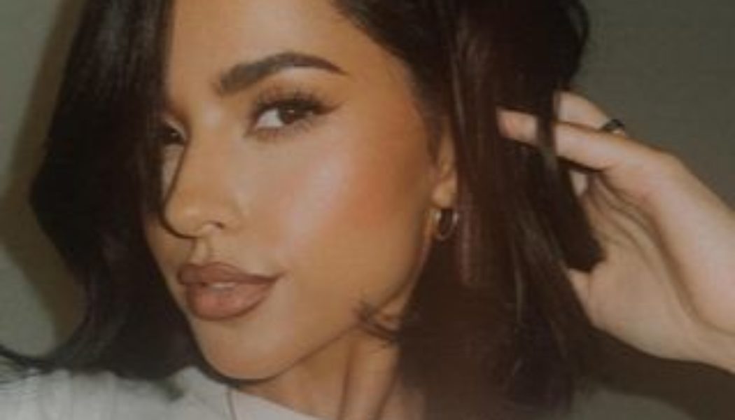 Becky G Is a Modern-Day Makeup Icon—How Her Mom, Music, and Culture Inform Her Look