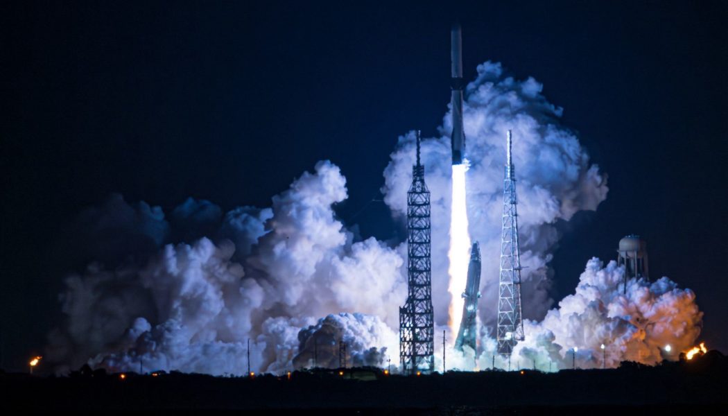 Bezos’ Blue Origin successfully launches SpaceX rival