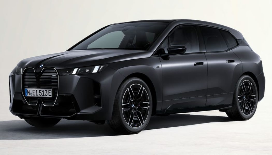 BMW Reveals Updated 659 HP iX M70 xDrive
