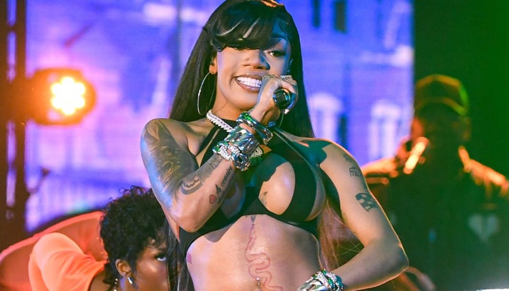 GloRilla Announces Her 'The GLORIOUS Tour'