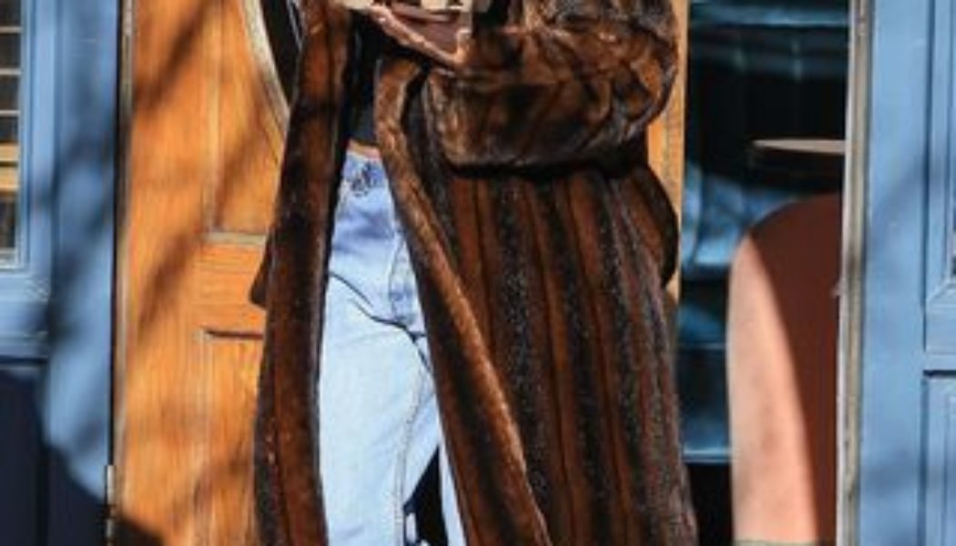 Hailey Bieber Wore the Jean Color and Shoe Trend Combo That'll Be Everywhere This Spring