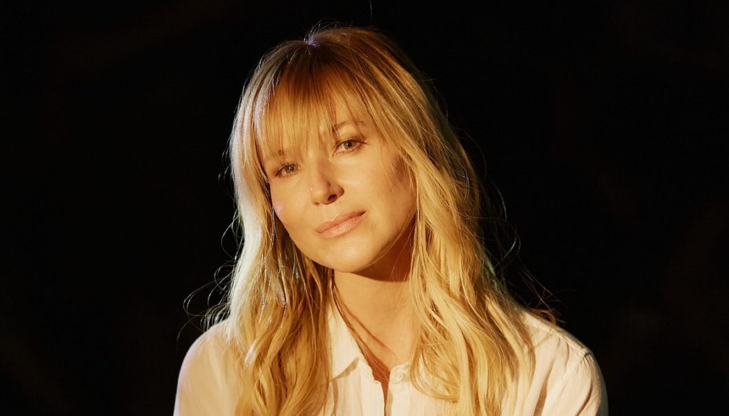 Jewel responds to backlash over appearance at Trump inauguration event