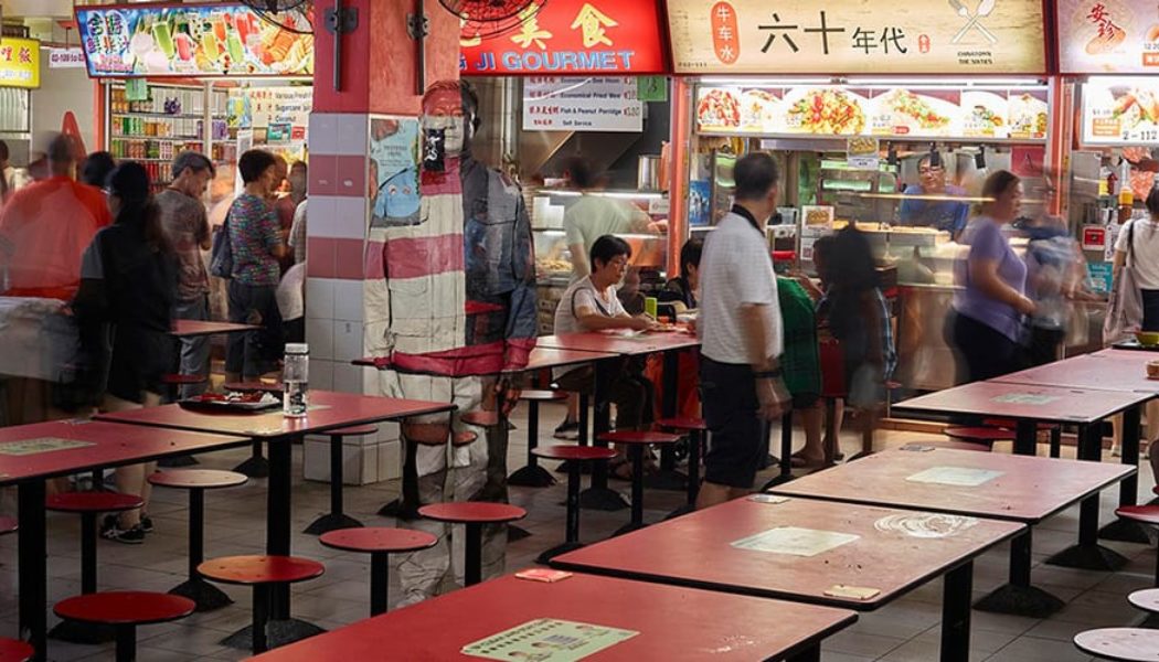 Liu Bolin Will Premiere A 100-Person Disappearing Act for Singapore Art Week