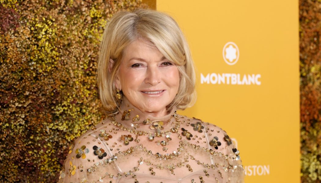 Martha Stewart says parole officer wouldn't let her host SNL