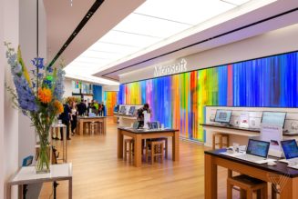 Microsoft is closing its British flagship store in London