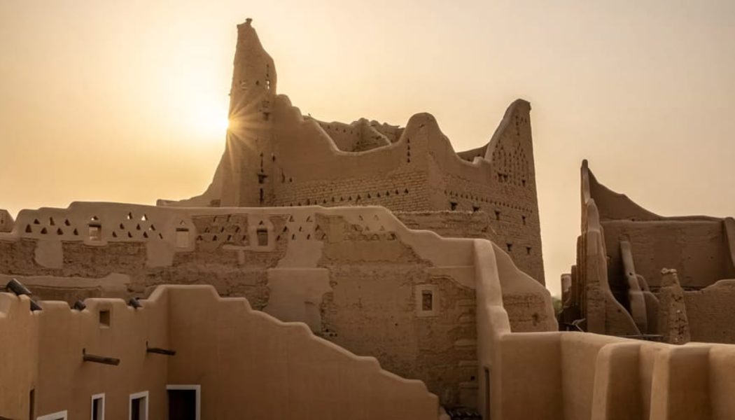 Sotheby's Announces Lineup for First-Ever Saudi Arabia Auction