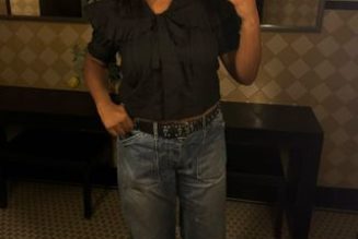 Suddenly, Fashion People Won't Wear Their Jeans Without This "Dated" Accessory Trend