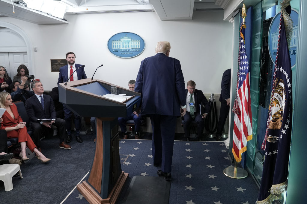 US-POLITICS-TRUMP-AVIATION-ACCIDENT