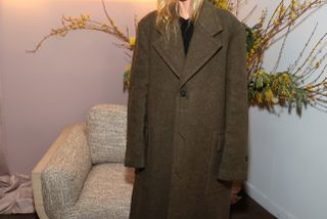 If You Loved the Chocolate Brown Shoe Colour Trend, Wait Until You See Gwyneth Paltrow’s Spring-Ready Alternative