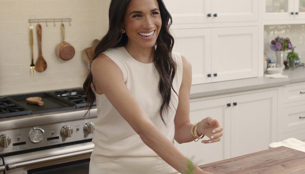 Meghan soll Netflix-Show dreist von Pamela Anderson kopiert haben