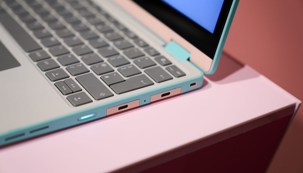 Mint and pink: a closer look at the backflipping Framework Laptop 12