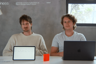 Rabbit shows off the AI agent it should have launched with