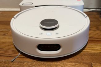 The iOS 18.4 beta brings Matter robot vacuum support