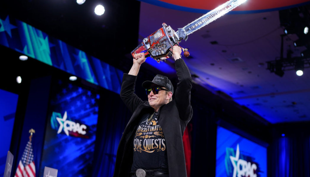X Thinks Elon Musk Was High Out of His Mind During His Ridiculous CPAC Appearance
