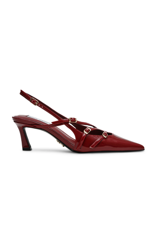 An image of alternatives to ballet flats.