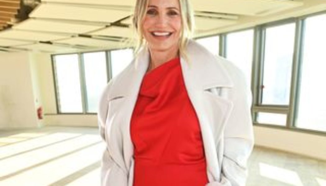 Cameron Diaz Just Wore the Timeless Bag Trend That Makes Every Outfit Look Affluent