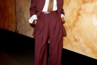 Everyone in Paris Wore the Tailoring Trend That's Coming for Grey Suits Right Now