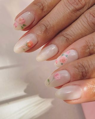 Delicate floral nails.